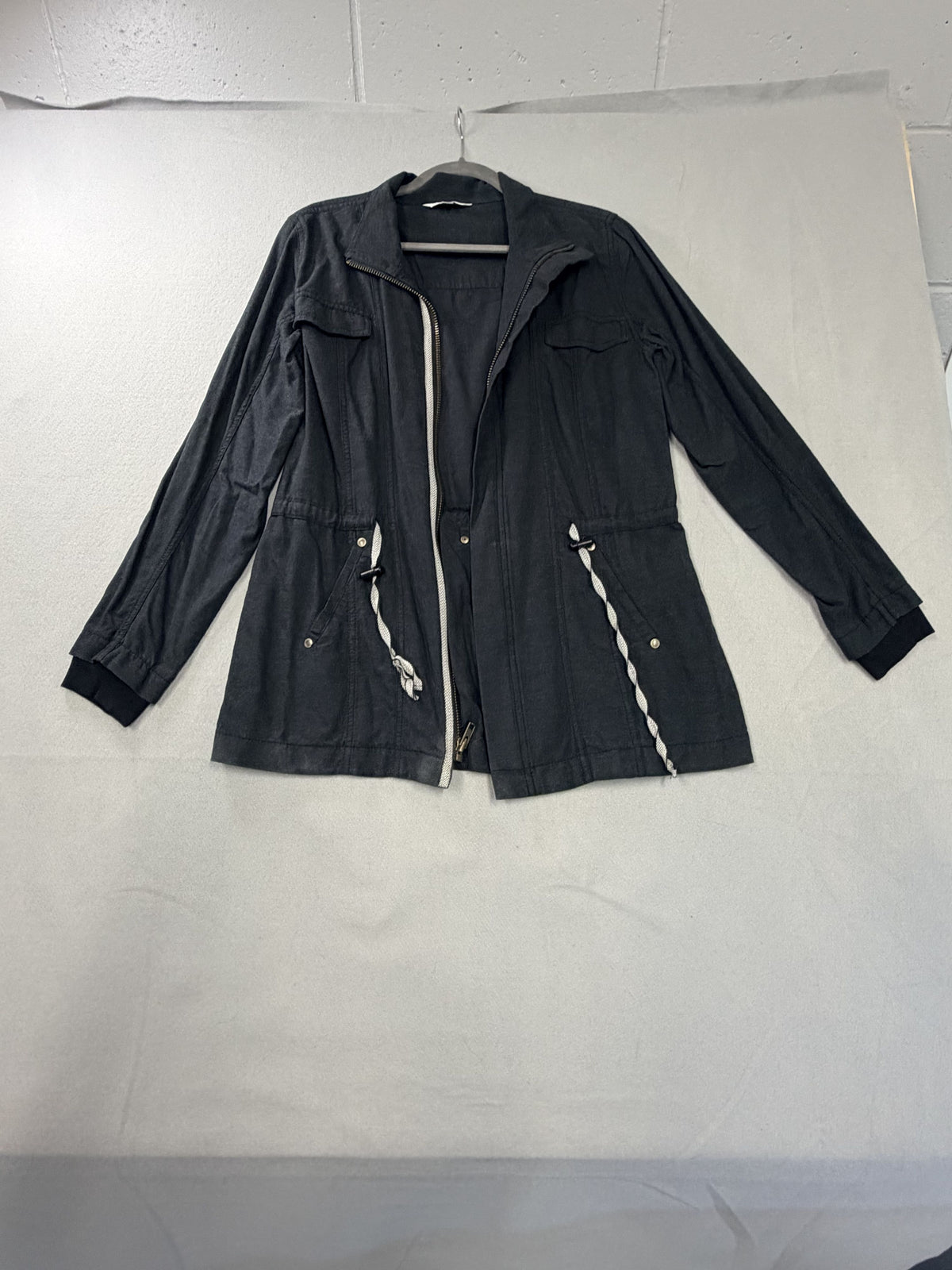 CAbi Weekend Utility Jacket Charcoal Gray Women's Small Full Zip - Image 1