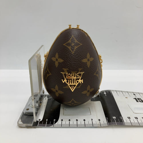 6056 - Louis Vuitton Cross Body Mini Monogram Egg Case