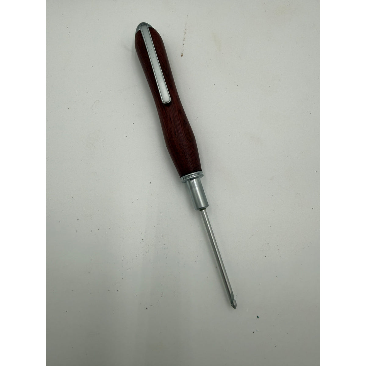 Hand Turned Crochet Hook Set, 9 Sizes, Interchangeable Handle, Leather Case, SKU 1554 1555