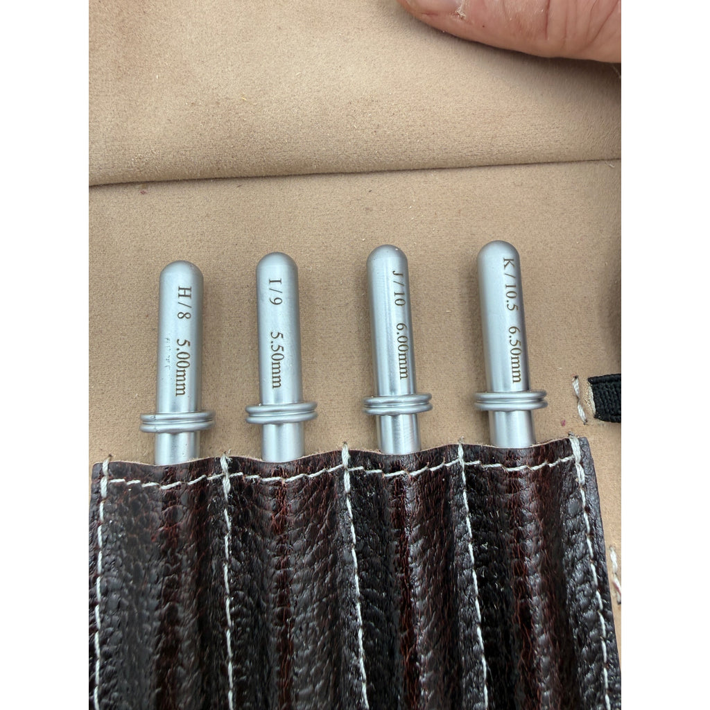 Hand Turned Crochet Hook Set, 9 Sizes, Interchangeable Handle, Leather Case, SKU 1554 1555