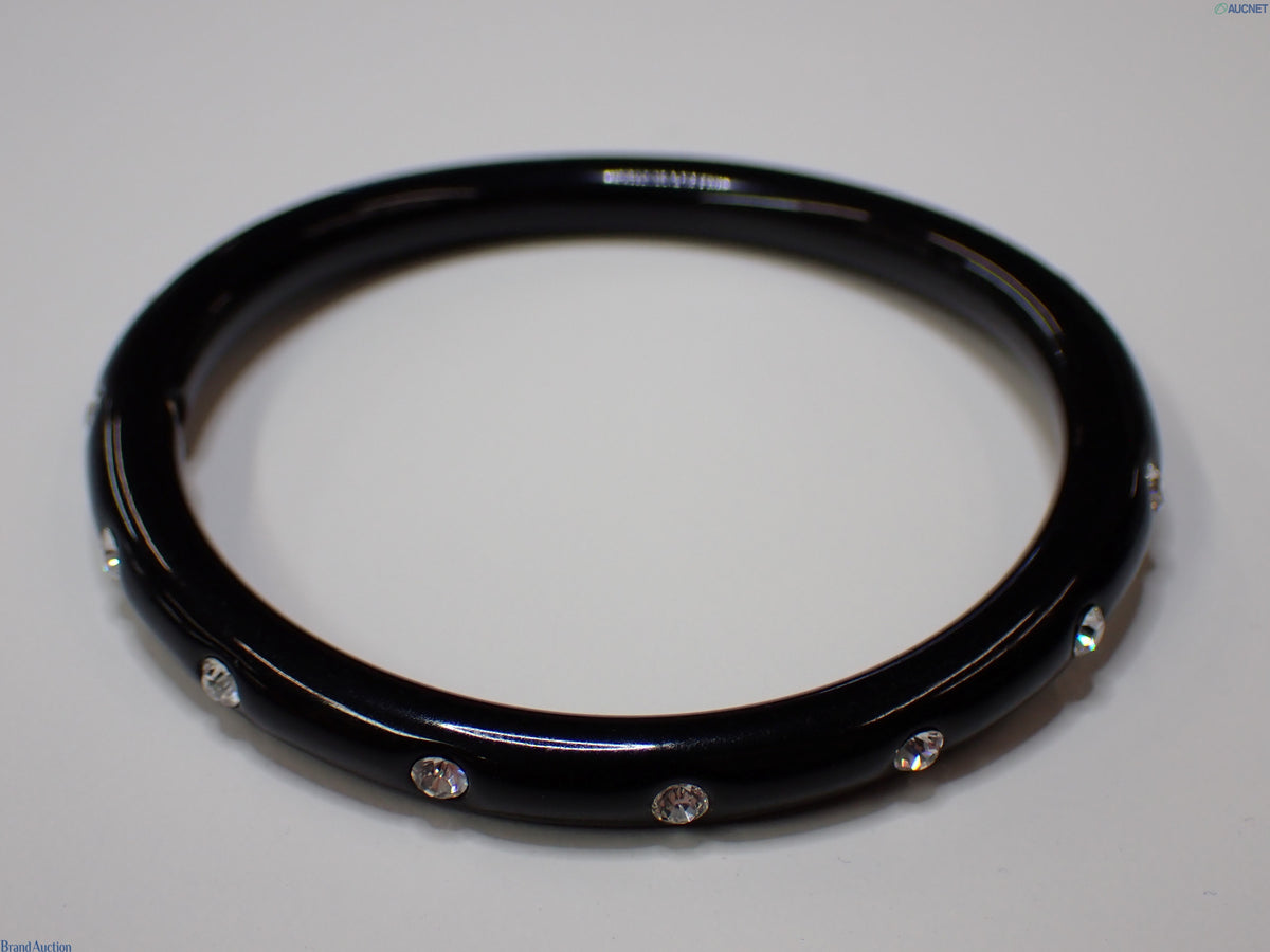 7618 - Chanel Black Resin Rhinestone Logo Bangle Bracelet - Image 5