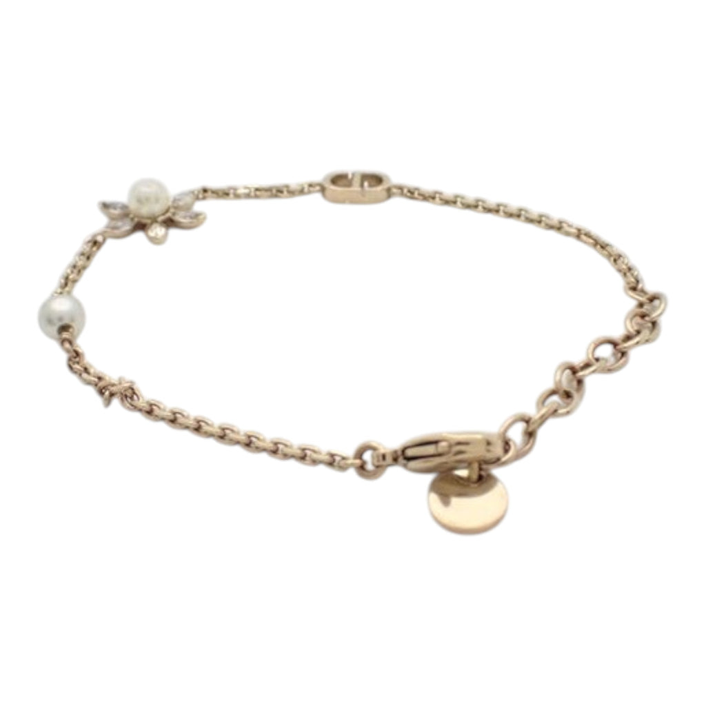 CURATED by Kira Dior gold bracelet with pearl and flower charm, 19cm length