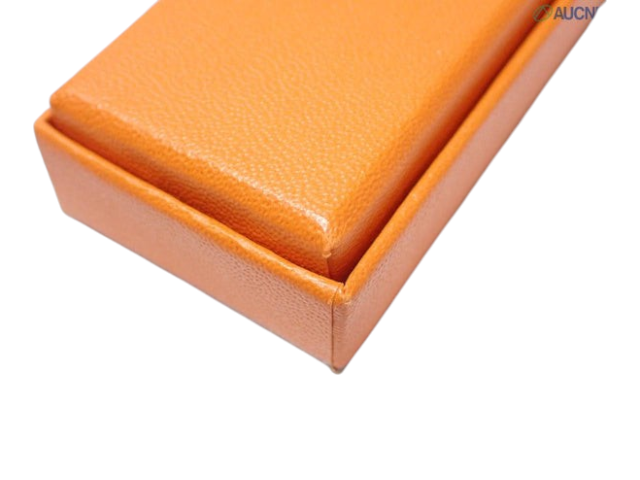 CURATED by Kira Hermes Serie Box in beige with a textured finish, shown in a close-up angle.