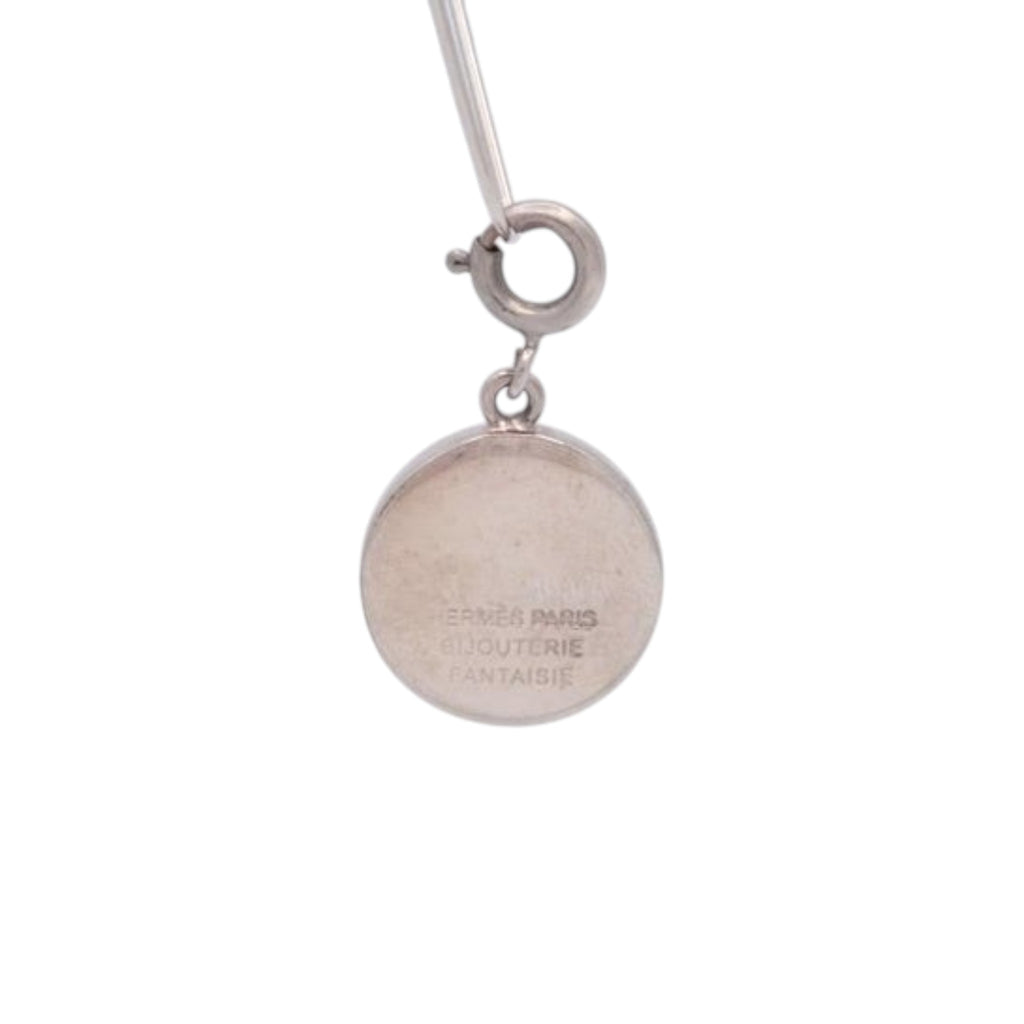 CURATED by Kira Hermes Serie Top green pendant charm with engraved logo on silver tone metal