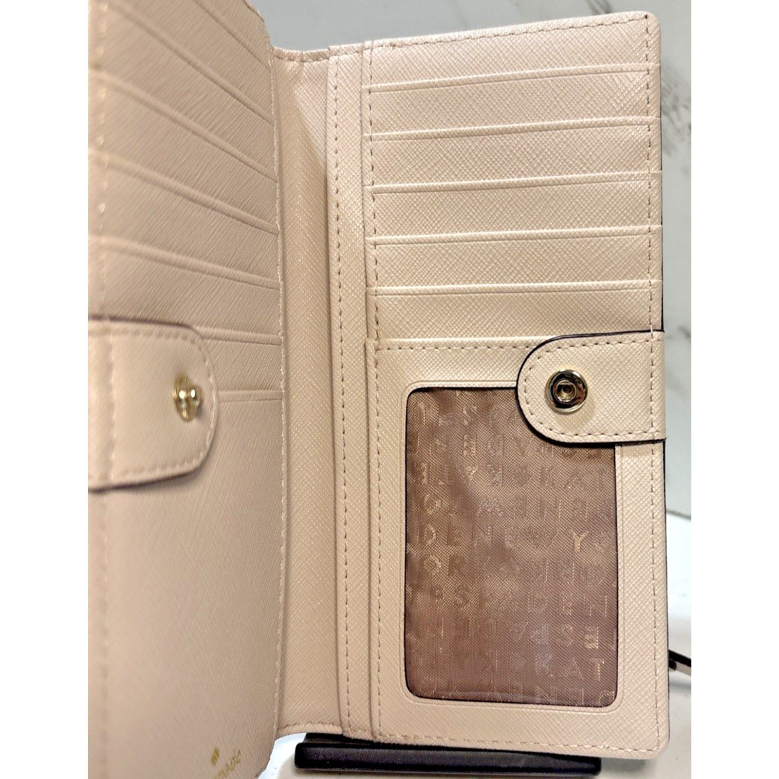 Kate Spade Laurel Way Stacy Snap Wallet Almond Black Leather Saffiano Cream Gold