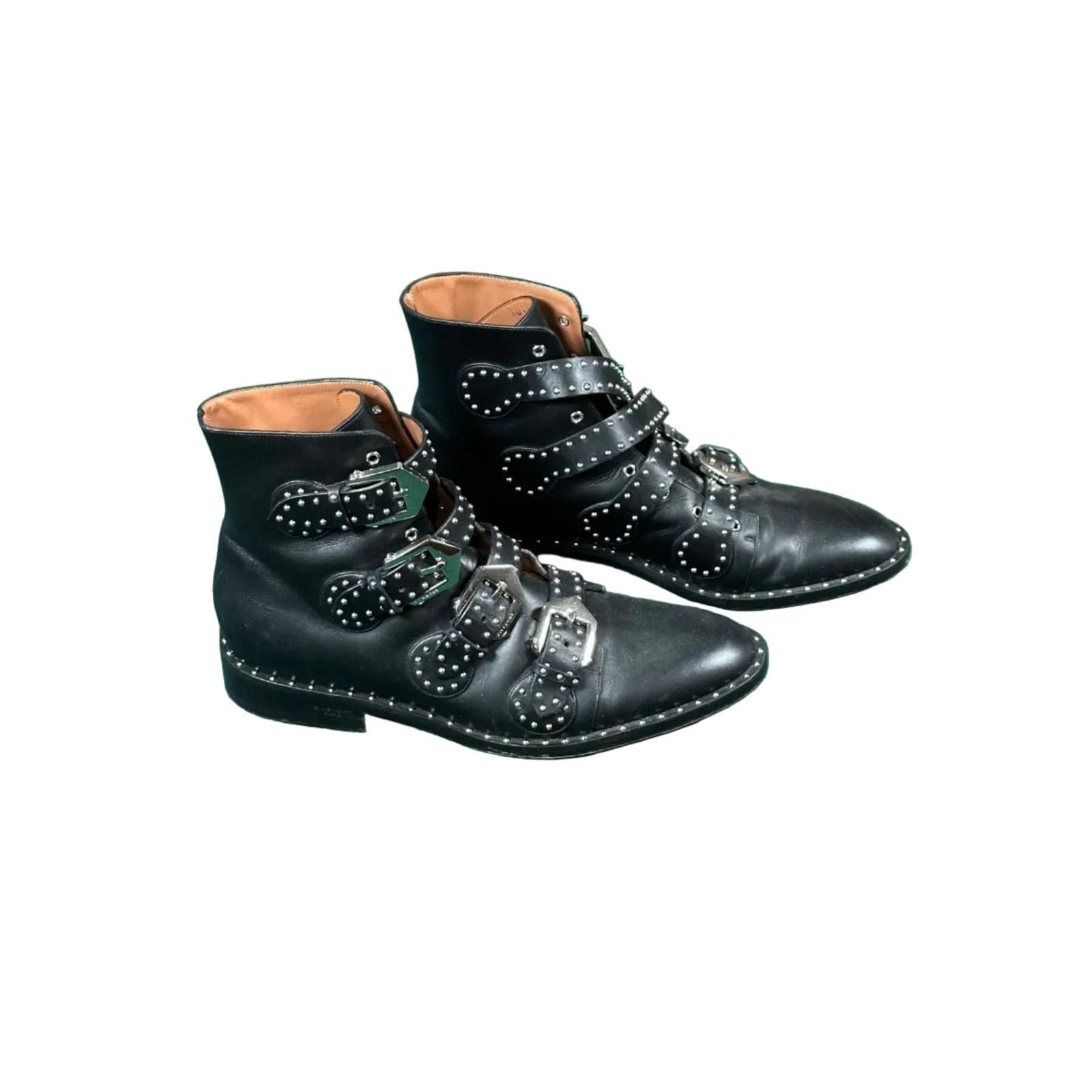 Givenchy Studded Black Leather Boots - Size 41 - VGUC - Givenchy