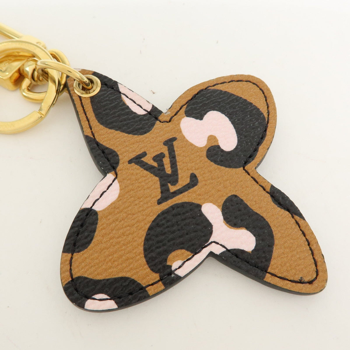 7411 - Louis Vuitton Illustre Wild At Heart Bag Charm Key Ring