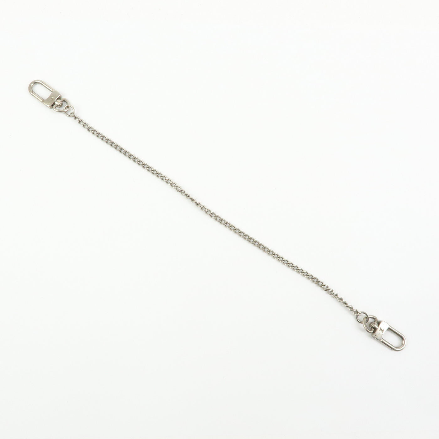 7071 - Louis Vuitton Metal Key Chain Strap Silver