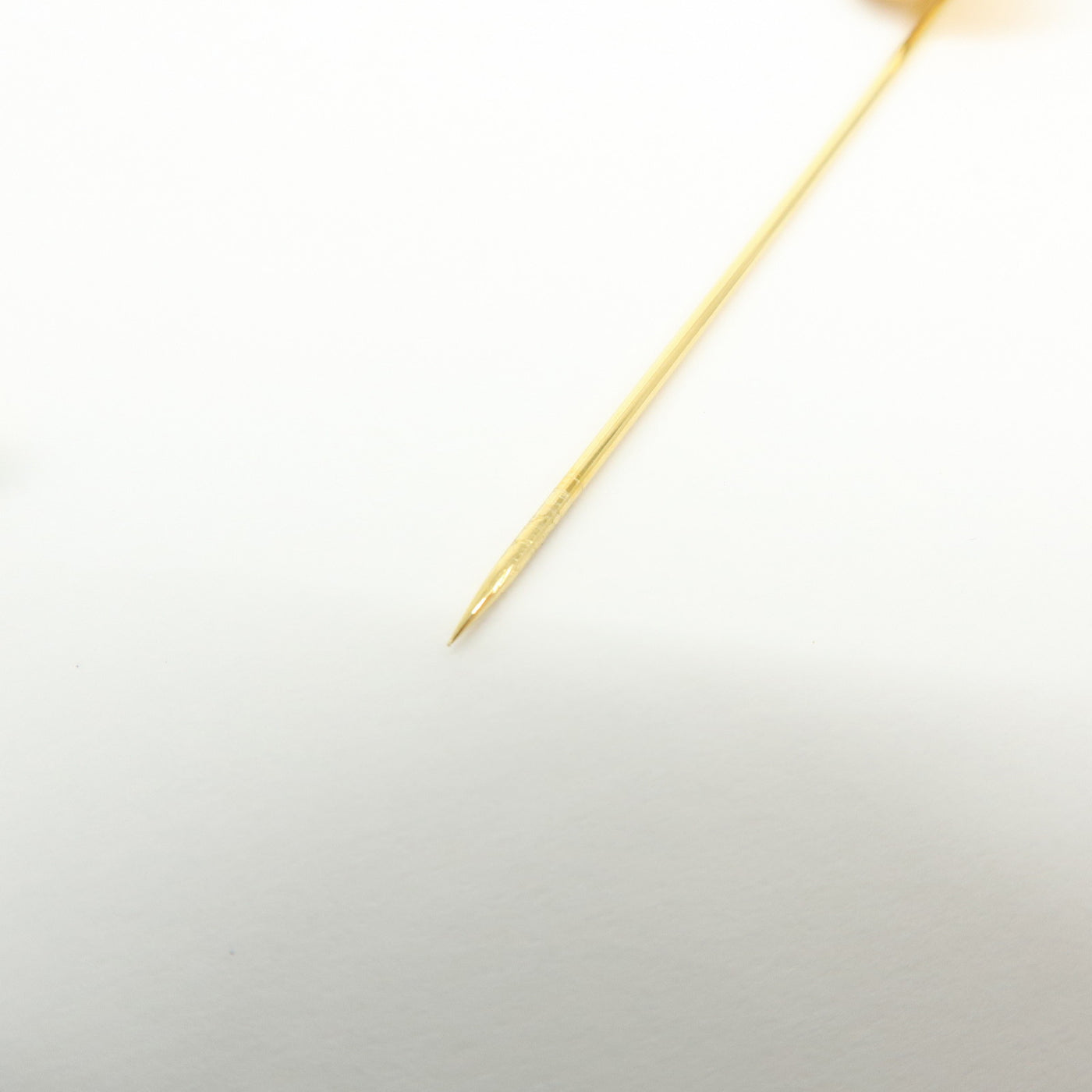 7072 - Hermes Set Of 2 Sellier Metal Pin Brooch Gold