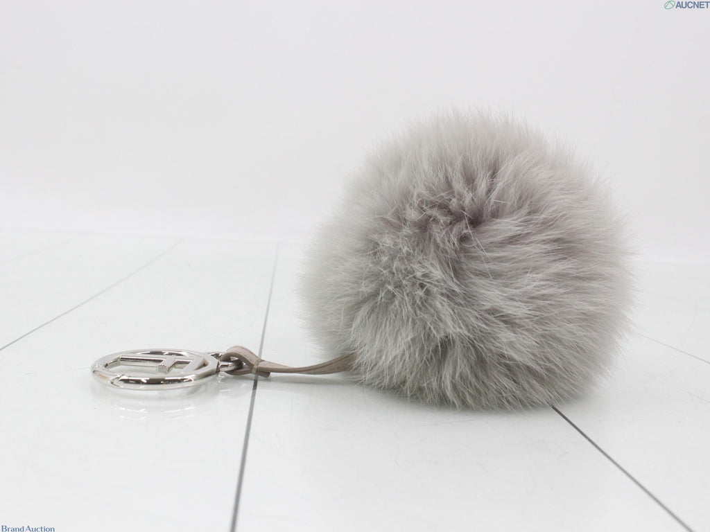 7620 - Fendi Fox Fur Pom Pom Light Grey Bag Charm - Image 3