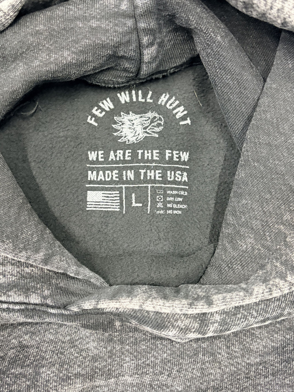 Gray Acid Wash Hoodie Few Will Hunt Graphic Print - Size L / Gray - Image 1