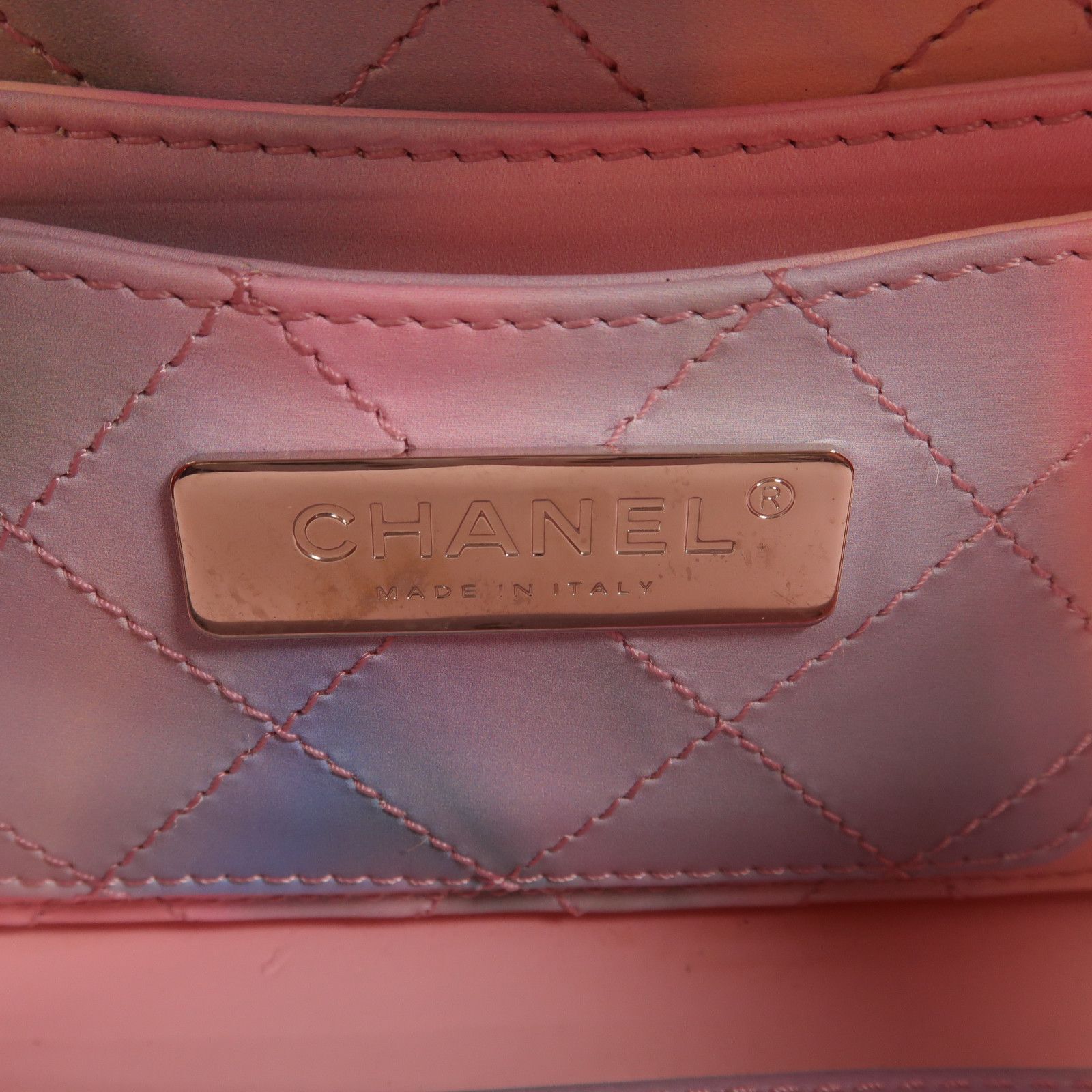 6938 - Chanel Pvc Patent Lambskin Small CC Vanity Case Pink