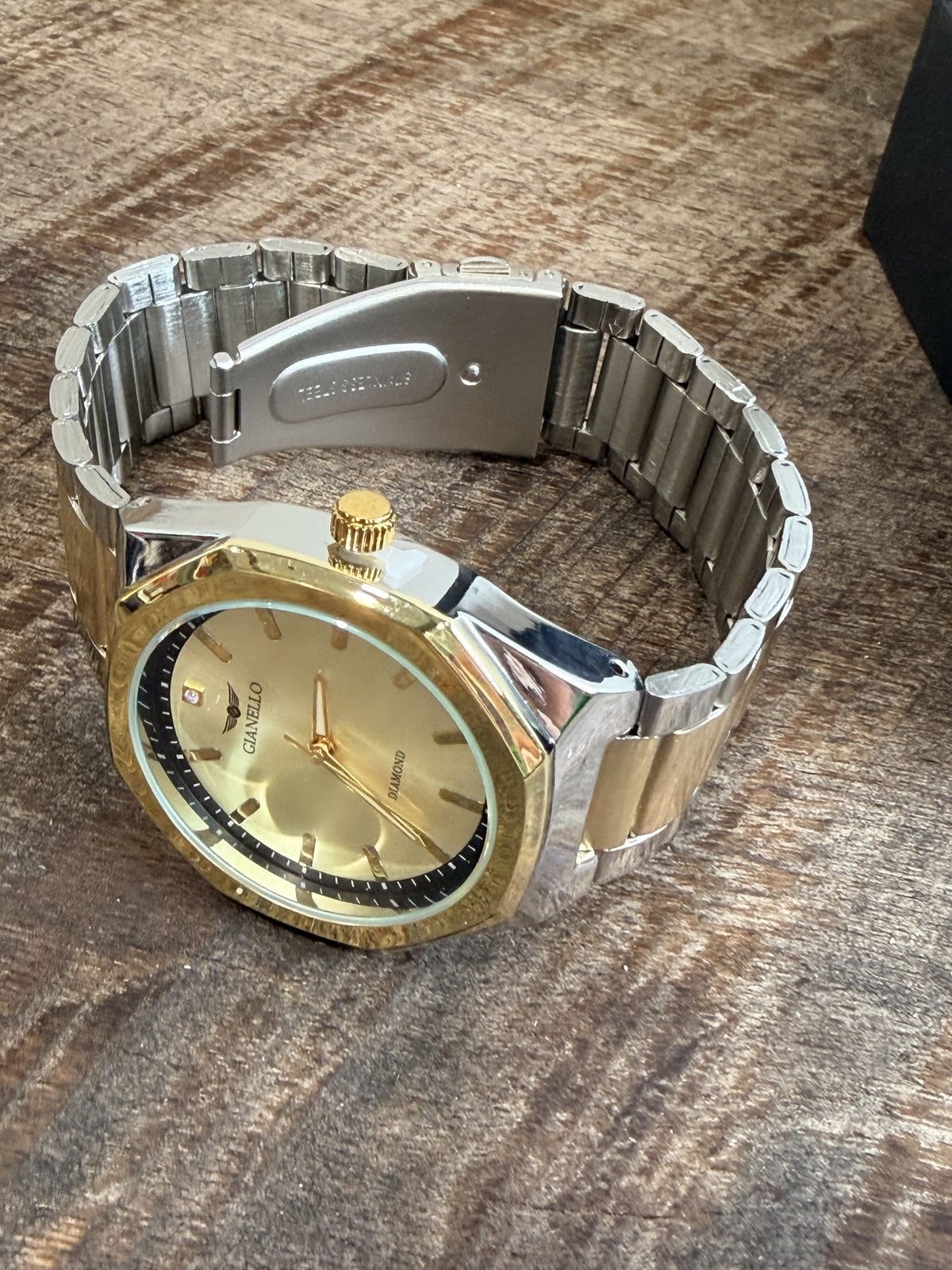 Gianello Lucido Round Two Tone Link Watch Genuine Diamond GNL7816TT - NIB - Image 9