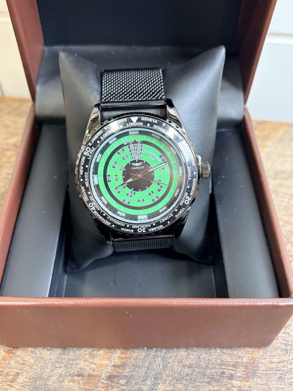 Gianello Spiral Velocity 41 Mesh Strap Watch GNL7939GN - NIB - Image 3