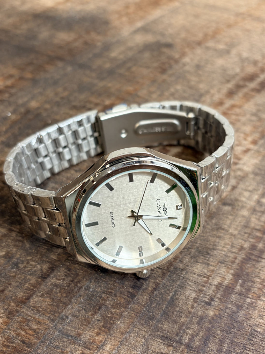Gianello Zephyr Genuine Diamond Round Silver Link Watch GNL7820SS - NIB - Image 6