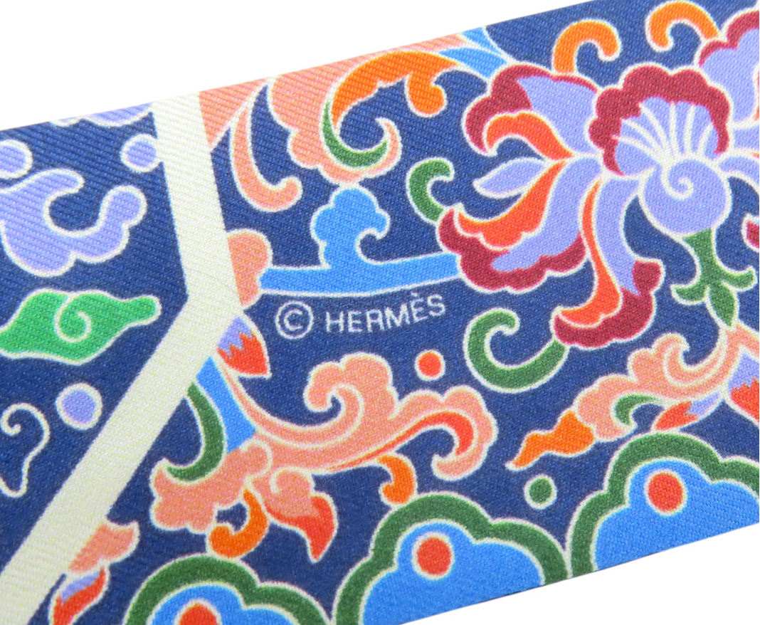 7699 - Hermès Collections Impériales Silk Twilly Scarf Multicolor - Image 4