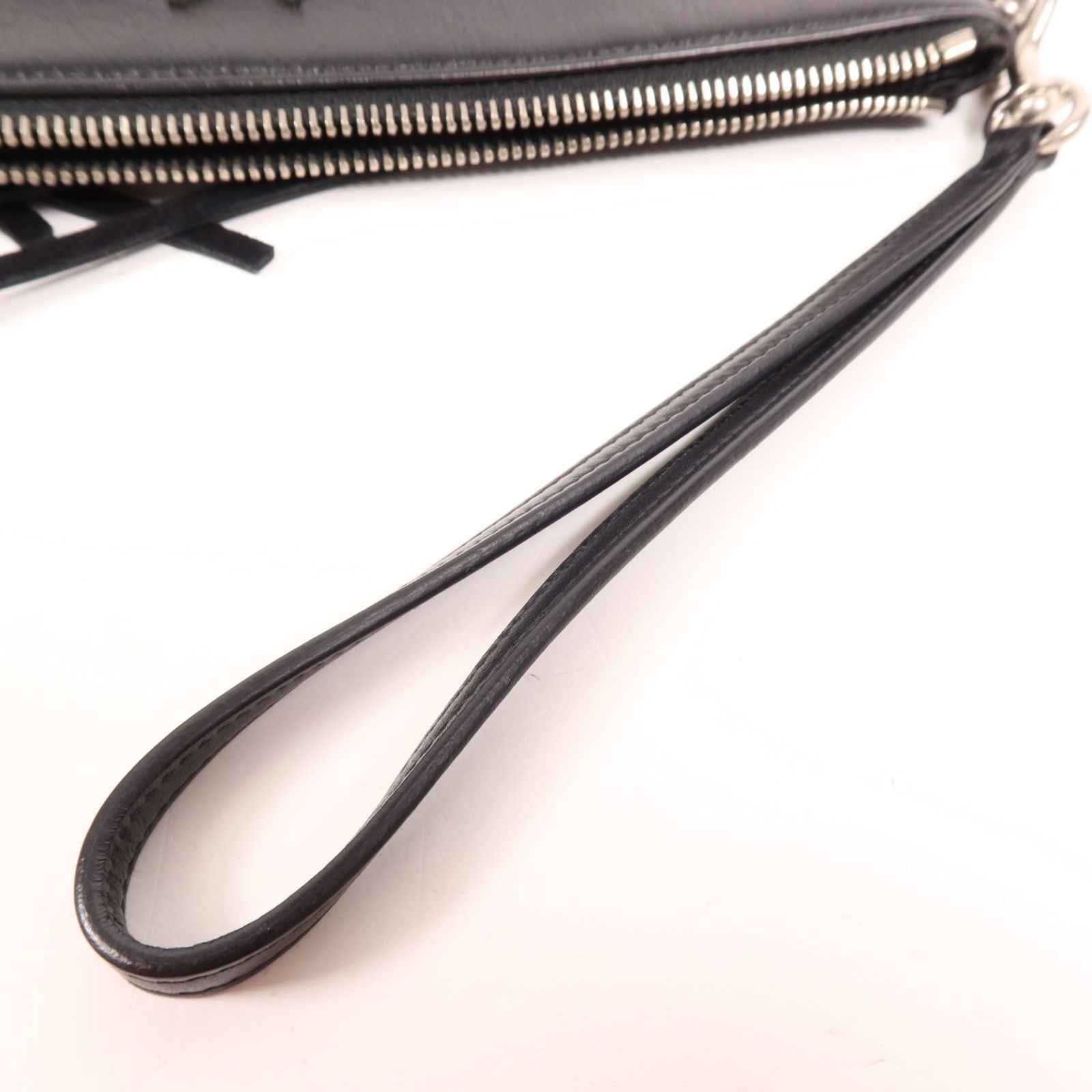 6940 - Saint Laurent Side Fringe Clutch With Strap Black