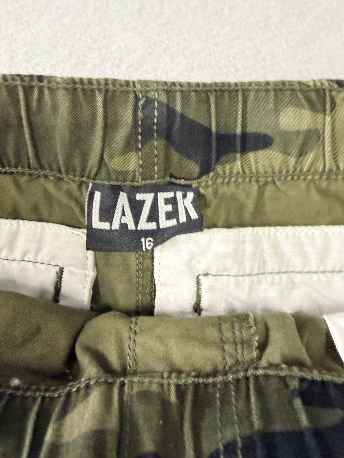 Lazer Jogger Pants Green camouflage Size 16 Camo Elastic Cuffs - Image 4