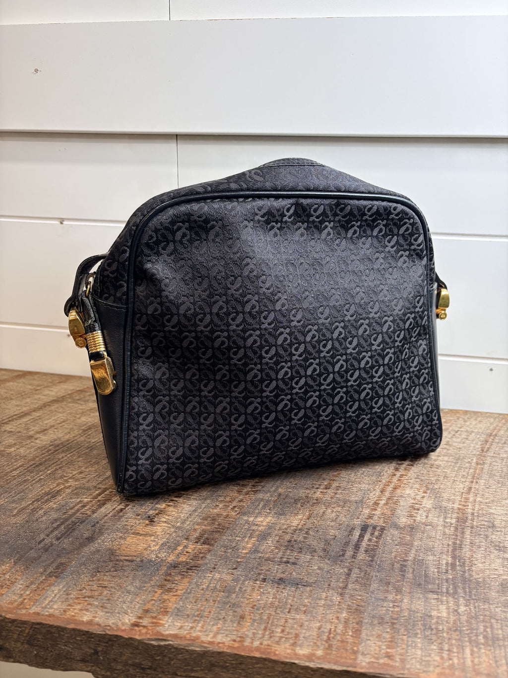 7497 - Loewe Vintage Anagram and Leather Shoulder Bag Black - Image 6