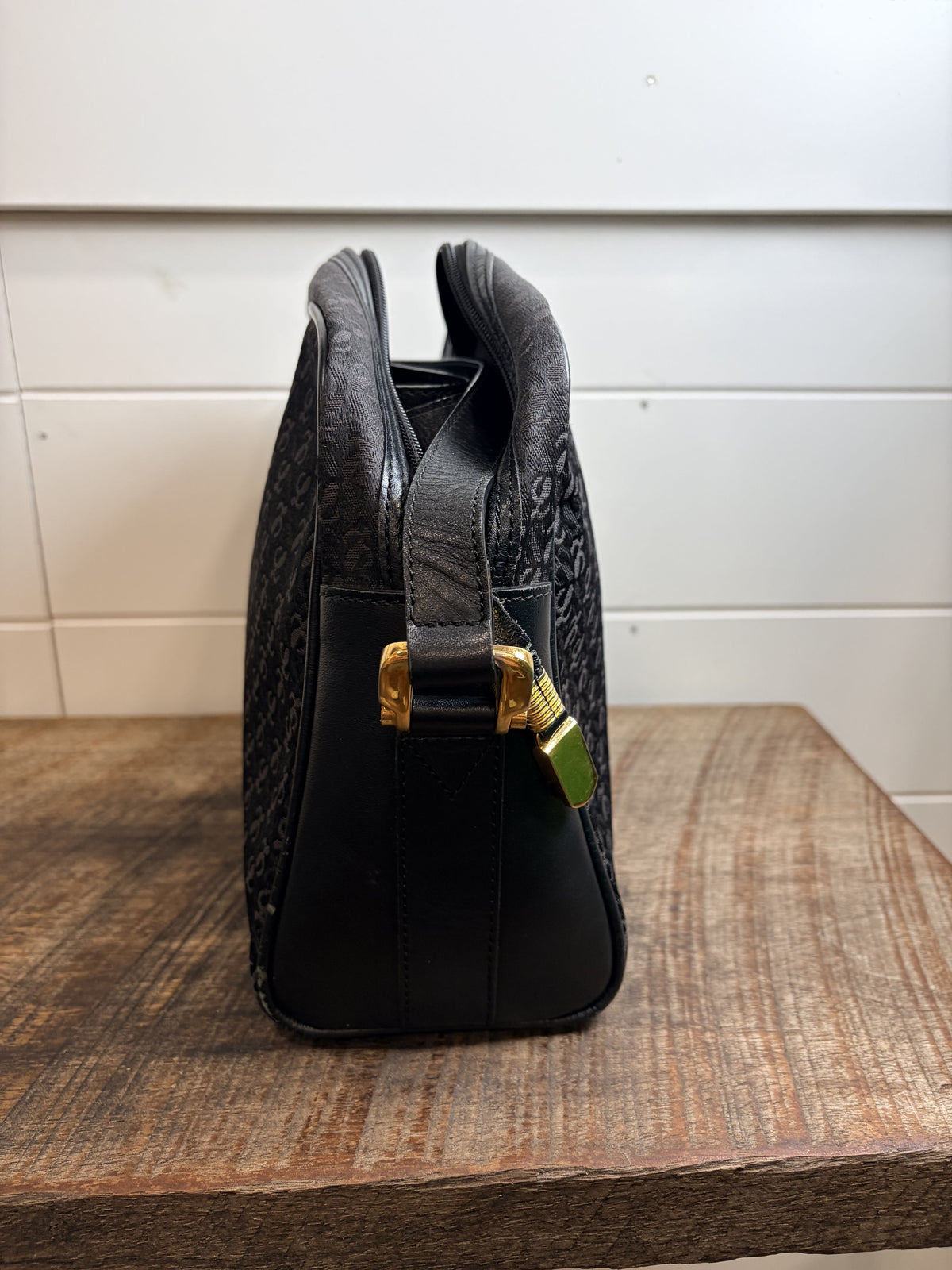 7497 - Loewe Vintage Anagram and Leather Shoulder Bag Black - Image 7