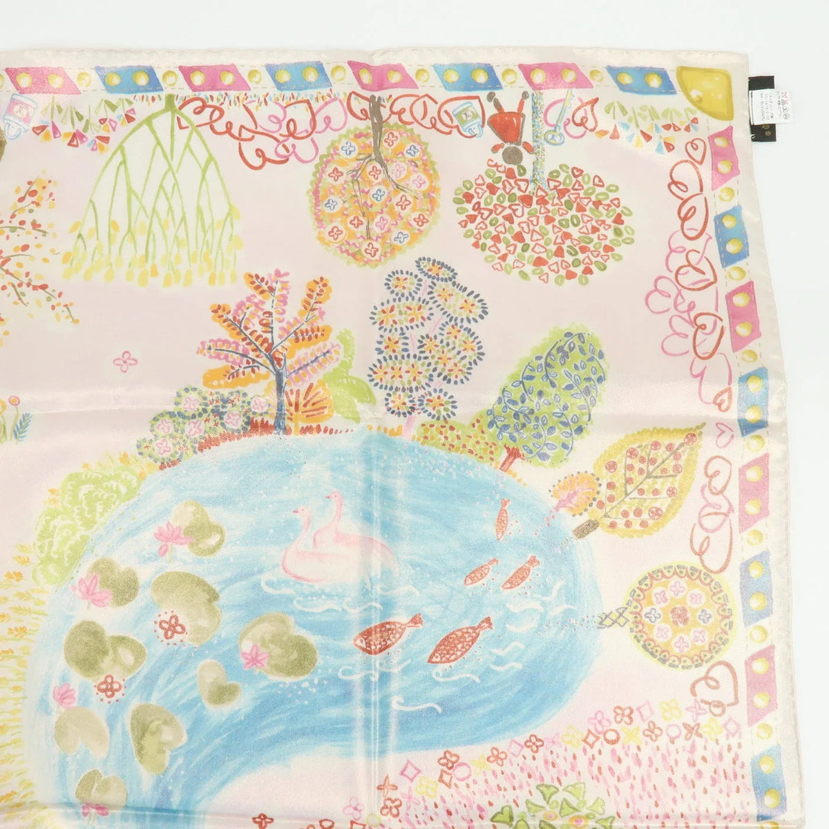 6835 - Louis Vuitton 100% Silk Scarf Voyage Autour De Ma Malle Promenade Kyoto Pink - Image 18