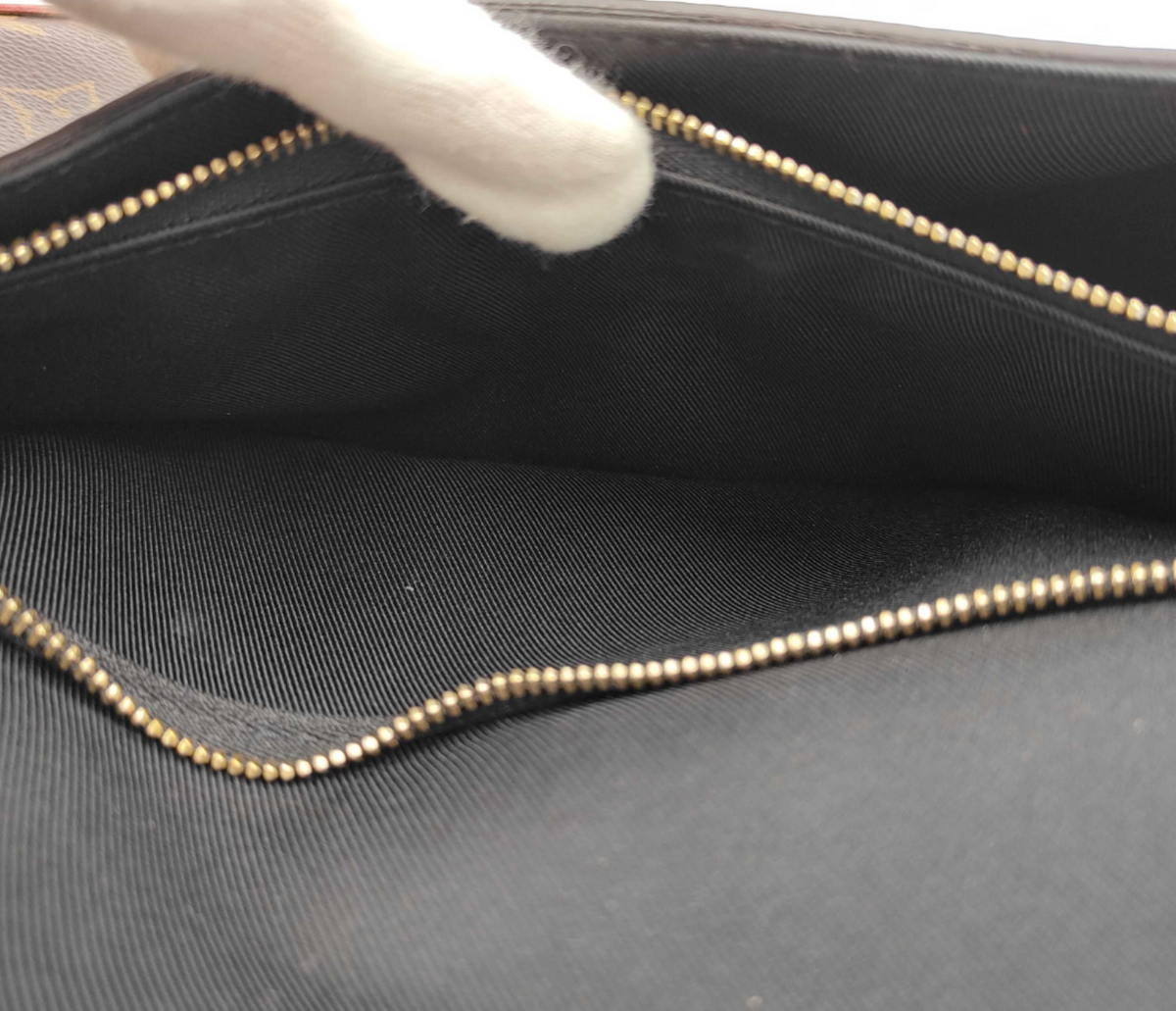 7592 - Louis Vuitton Diane Monogram Canvas Crossbody Bag - Image 6