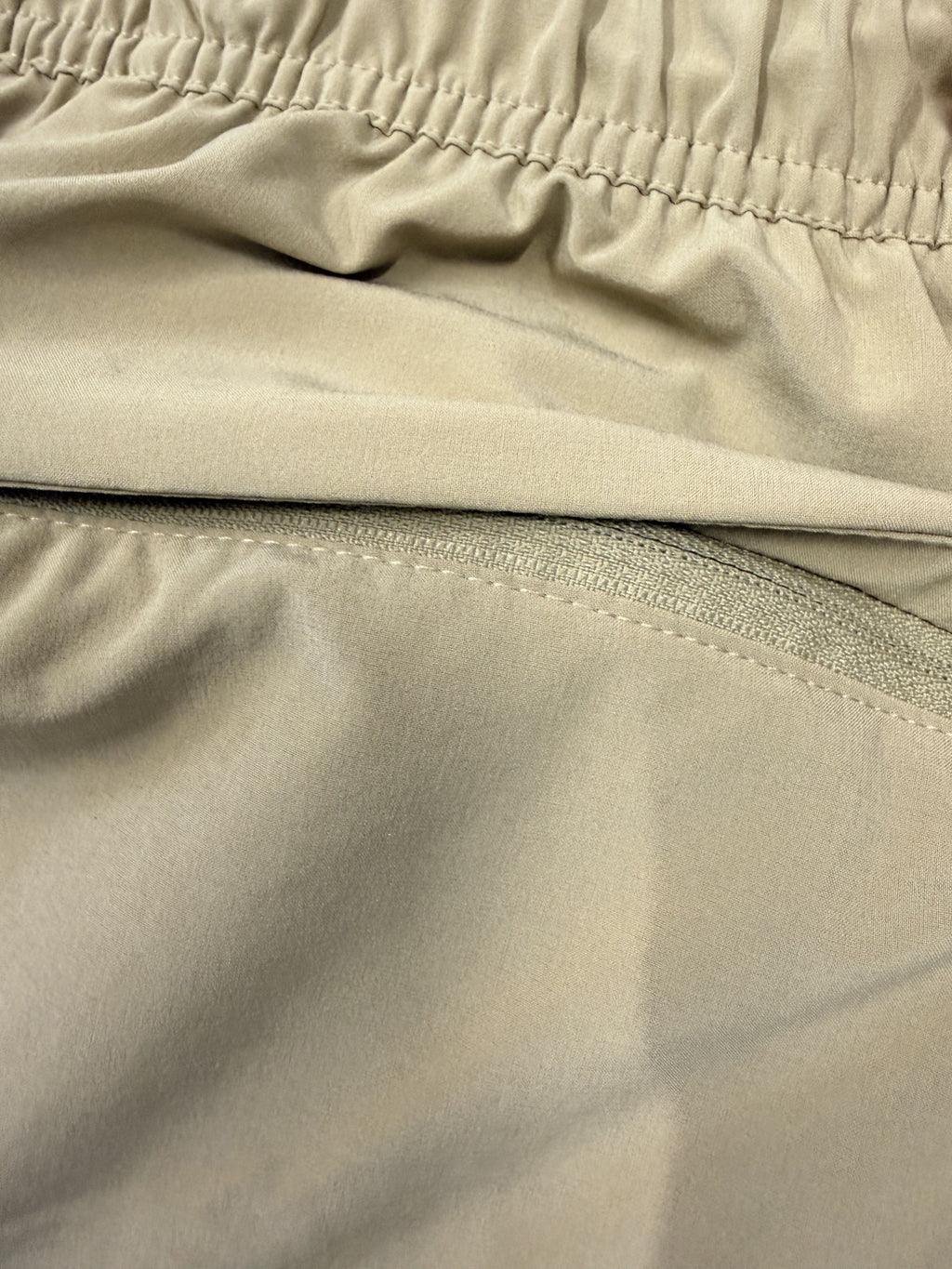 Nike Dri-FIT Men's Training Shorts Tan Size S NWT - Small / Olive / New with Tags - Image 4