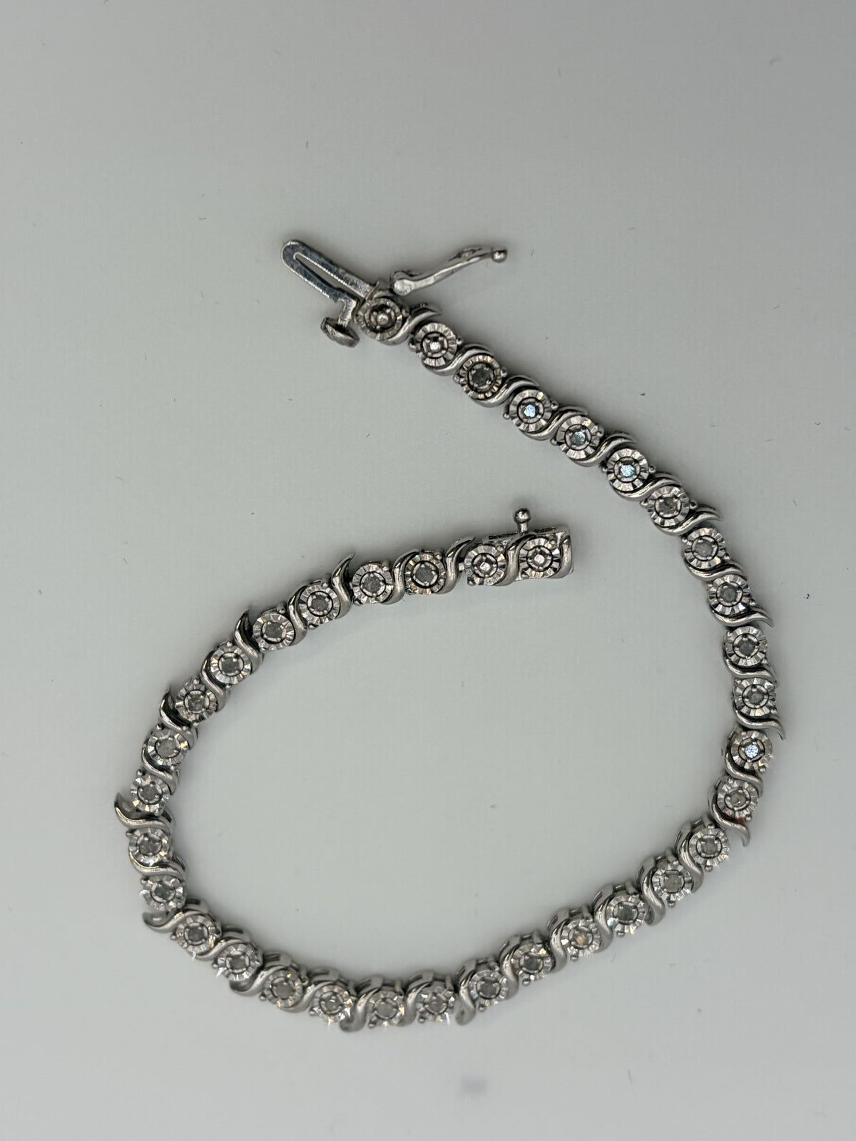 R.H. Macy & Co. KB28241-DWSC-MCY Diamond Bracelet 1/2 CT.TW IJ/I3 Box - Image 7