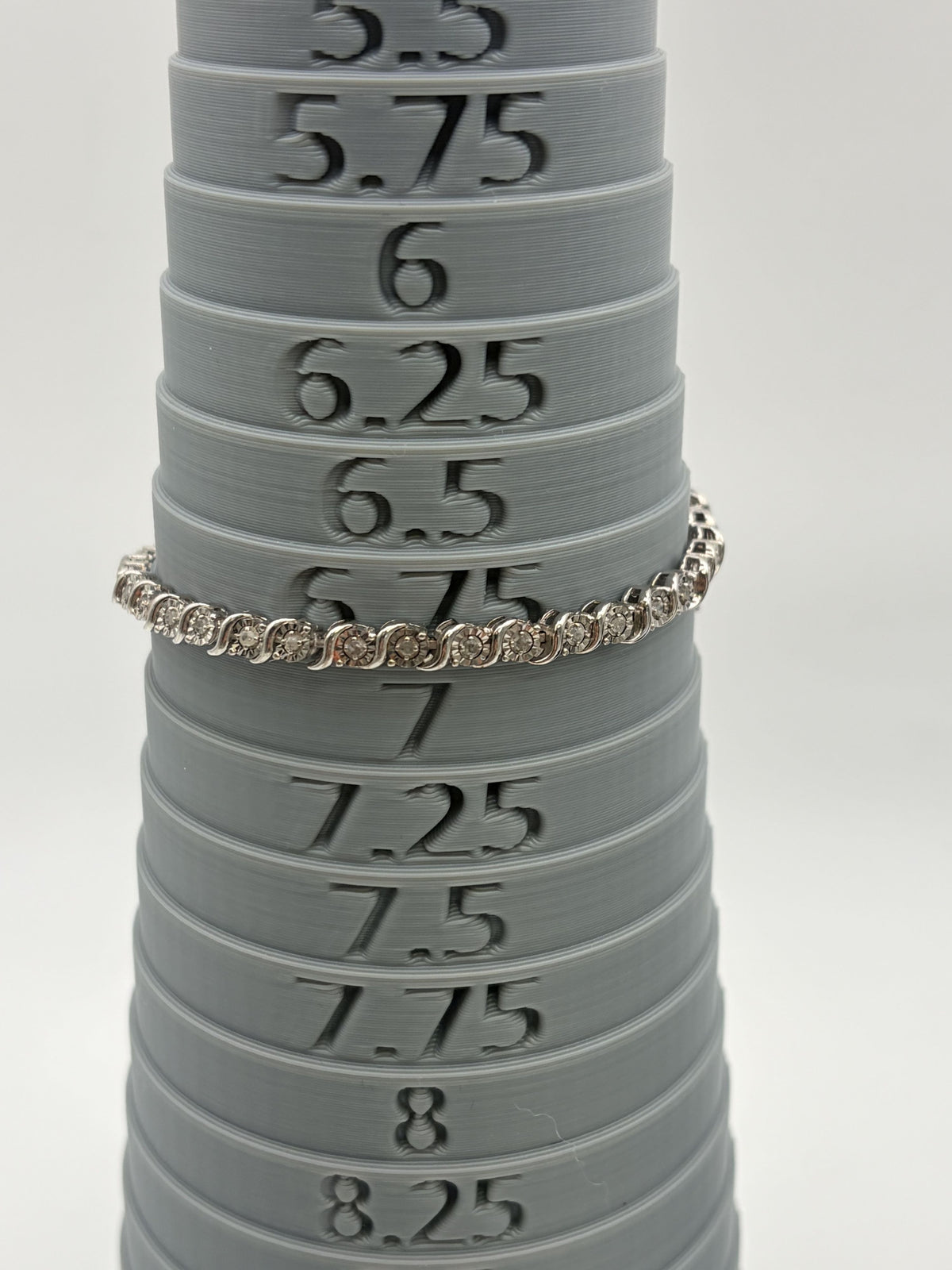 R.H. Macy & Co. KB28241-DWSC-MCY Diamond Bracelet 1/2 CT.TW IJ/I3 Box - Image 9