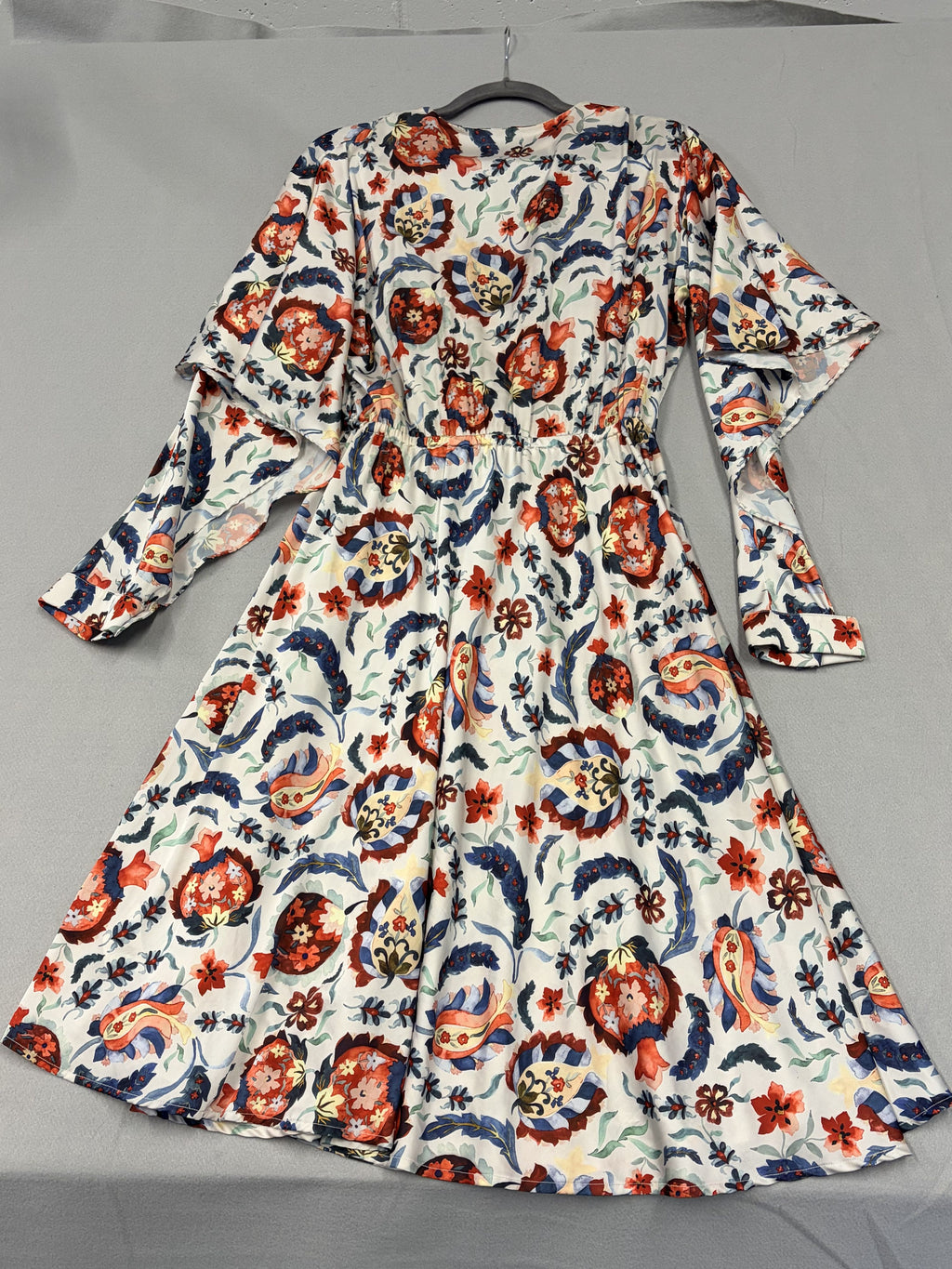 Sachin & Babi Ivory Floral Print Wrap Dress Long Sleeve - Size 8 / White - Image 4