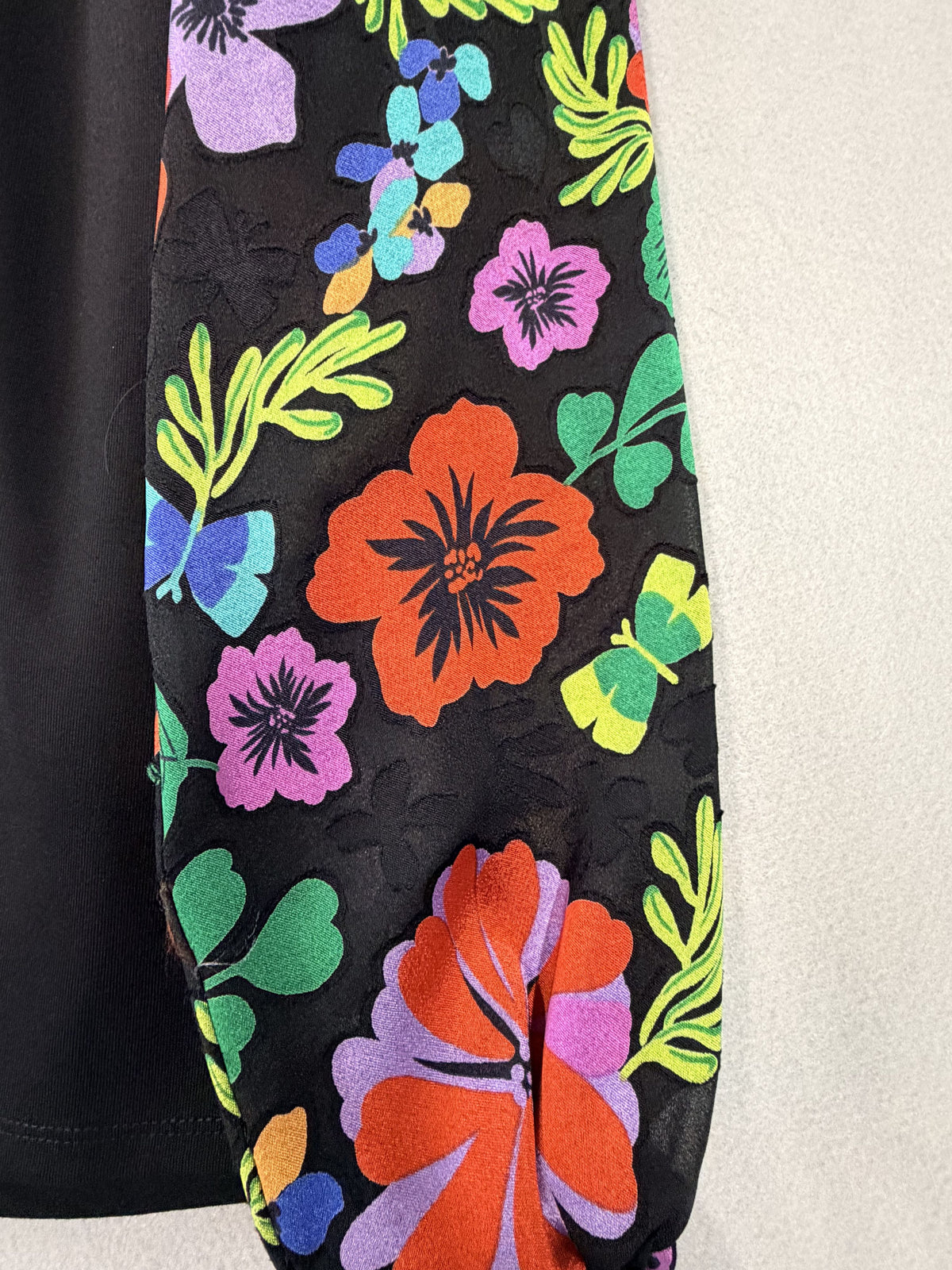 Saint and Sofia Penny Mock Neck Puff Sleeve Top Black Floral USA 6 UK 10 Women's - Image 3