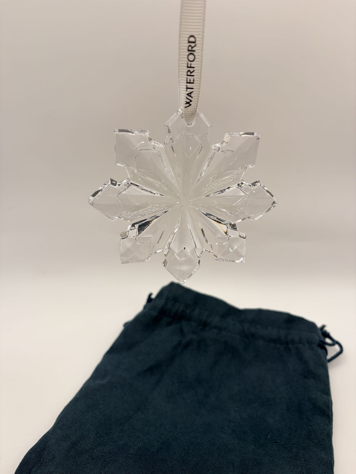 Waterford Annual Snowcrystal 1077825 Christmas Ornament Crystal Snowflake - Image 5